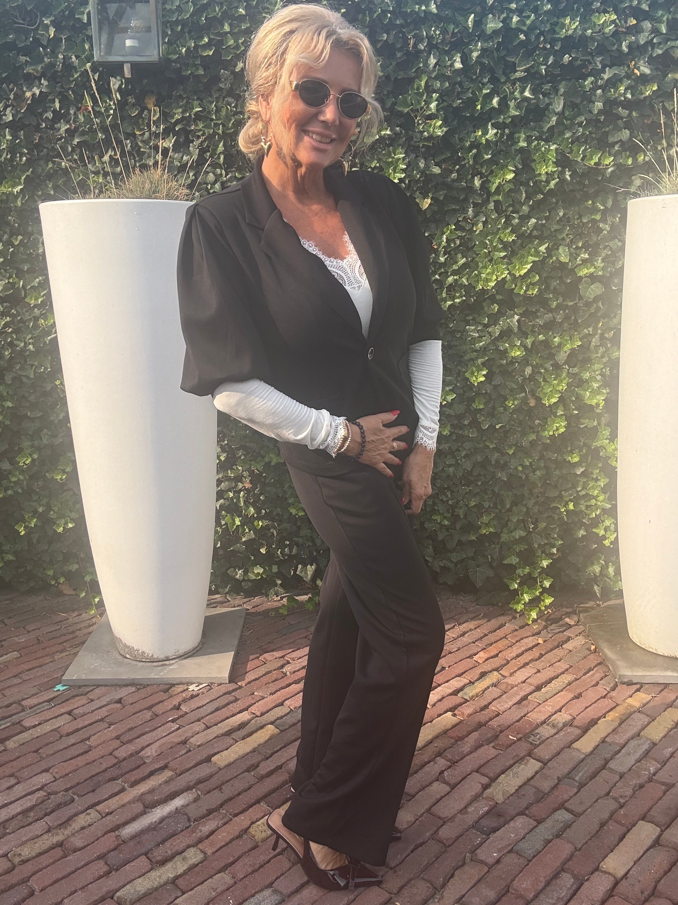 2 Delig Pak Anais Zwart